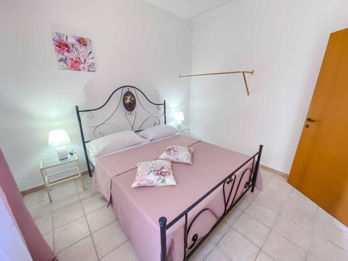 Aparthotel Cortellenica ตอร์เร ซาน จิโอวานนิ อูเจนโต ภายนอก รูปภาพ